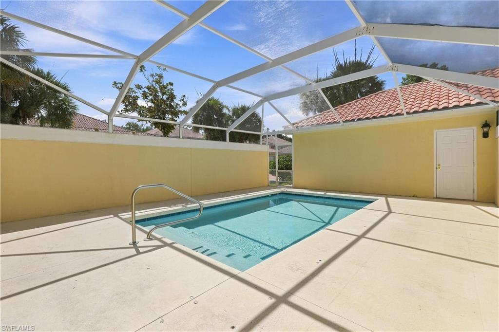 3564 Islandwalk Cir, Naples, FL 34119 photo