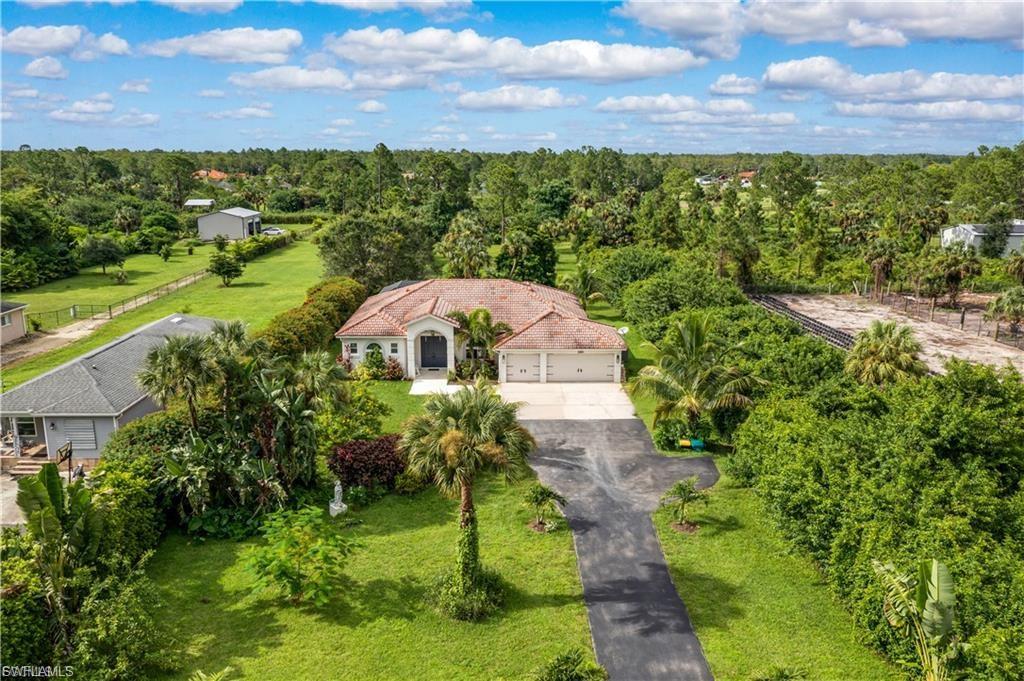 2991 20 Ave, Naples, FL 34120
