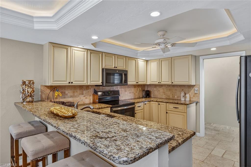 1400 Blue Point Ave #202, Naples, FL 34102 photo