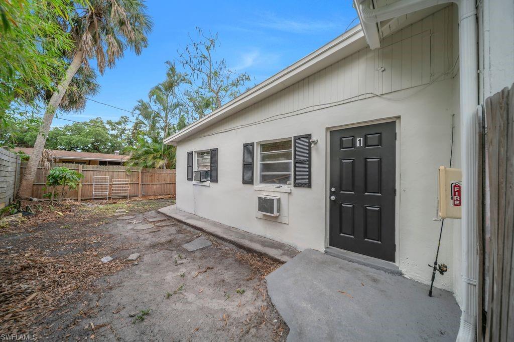 1840 Lafayette St, Fort Myers, FL 33901 photo