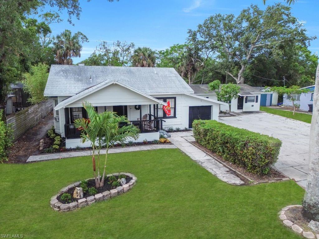 1840 Lafayette St, Fort Myers, FL 33901 photo