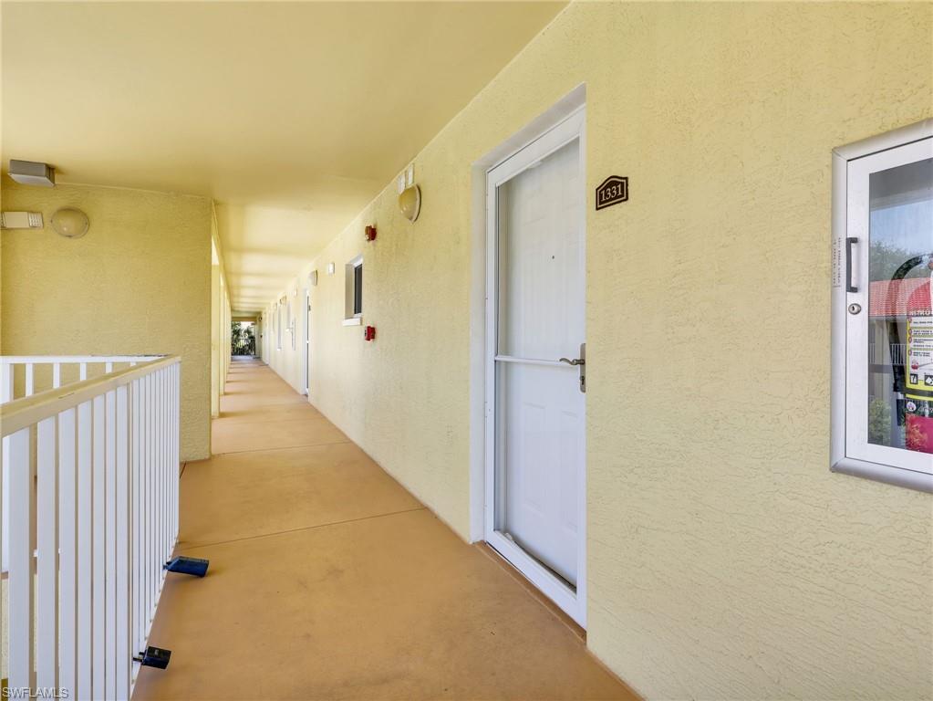 8284 Key Royal Circle 1331, Naples, FL 34119 photo