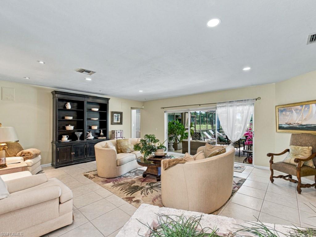 394 Bay Meadows Dr, Naples, FL 34113 photo