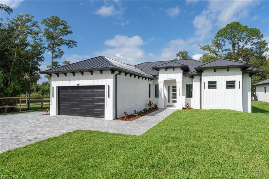 887 6 St, Naples, FL 34117 photo