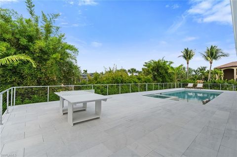 Single Family Residence in NORTH FORT MYERS FL 12601 Apopka CT 6.jpg
