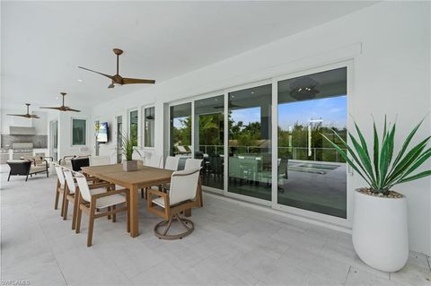 Single Family Residence in NORTH FORT MYERS FL 12601 Apopka CT 4.jpg