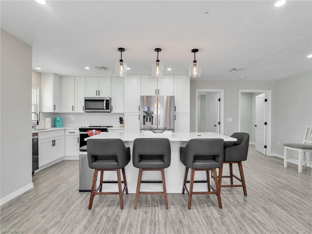 195 Hibiscus Dr, Fort Myers Beach, FL 33931 photo