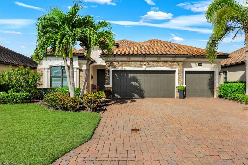28112 Kerry Ct, Bonita Springs, FL 34135