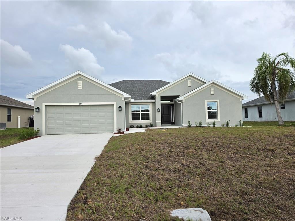 239 25 Pl, Cape Coral, FL 33993
