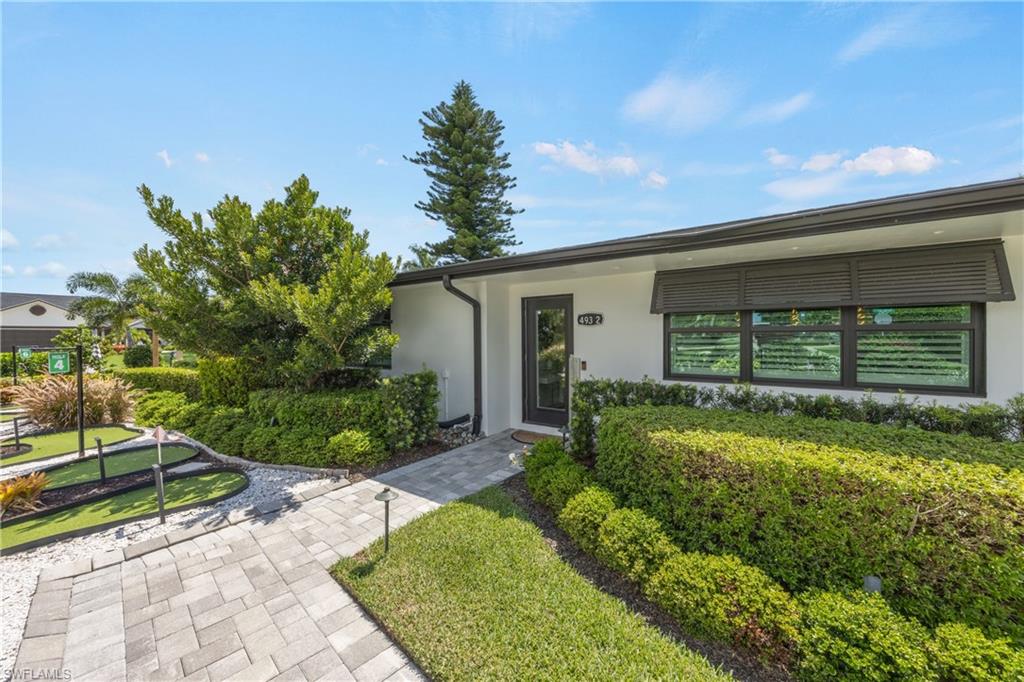 493 Willet Ave, Naples, FL 34108