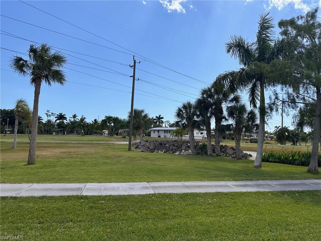 1307 Silver Lake Blvd, Naples, FL 34114 photo