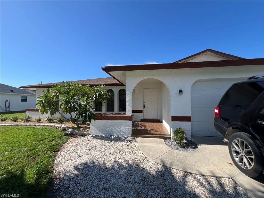 231 SW 33 St, Cape Coral, FL 33914 photo