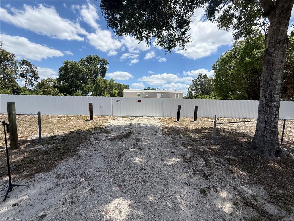 8165 Heck Dr, North Fort Myers, FL 33917 photo