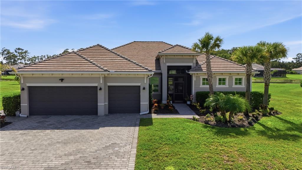 17040 Serengeti Cir, Alva, FL 33920