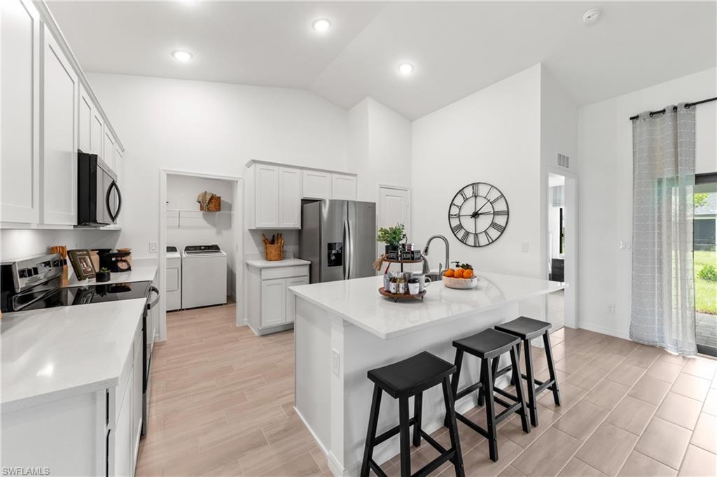 1329 NE 15 Ter, Cape Coral, FL 33909 photo