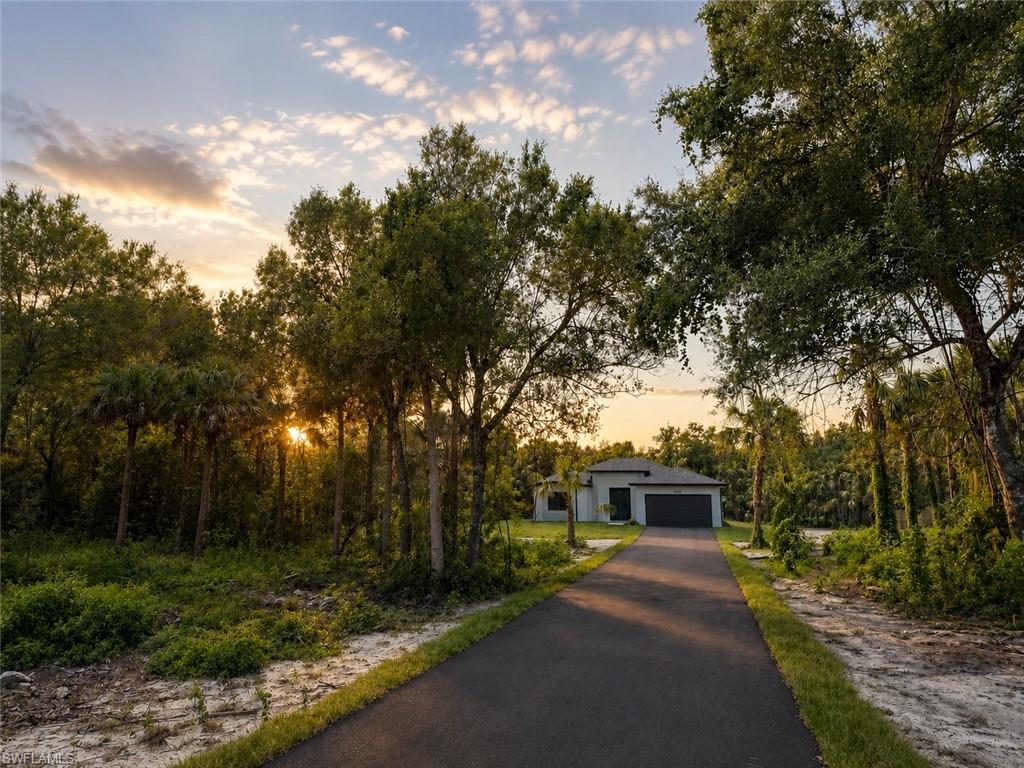 3257 Desoto Blvd, Naples, FL 34117 photo