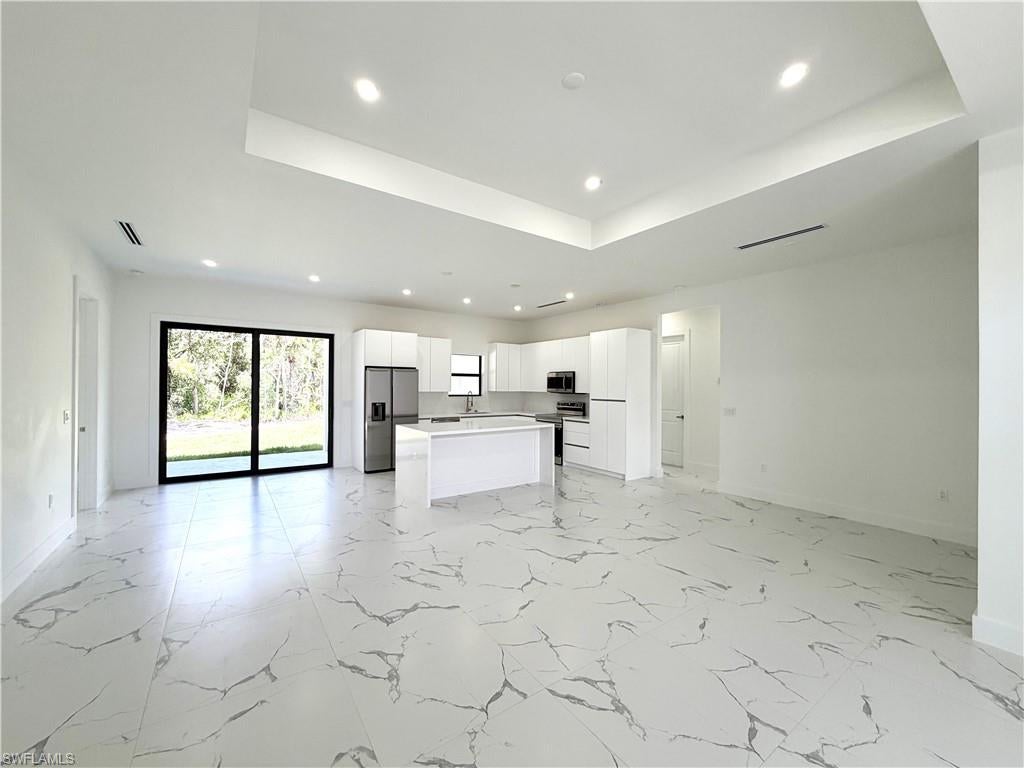 3257 Desoto Blvd, Naples, FL 34117 photo