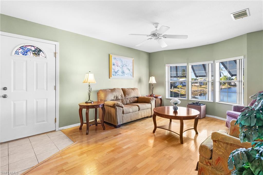 289 Riverwood Rd, Naples, FL 34114 photo