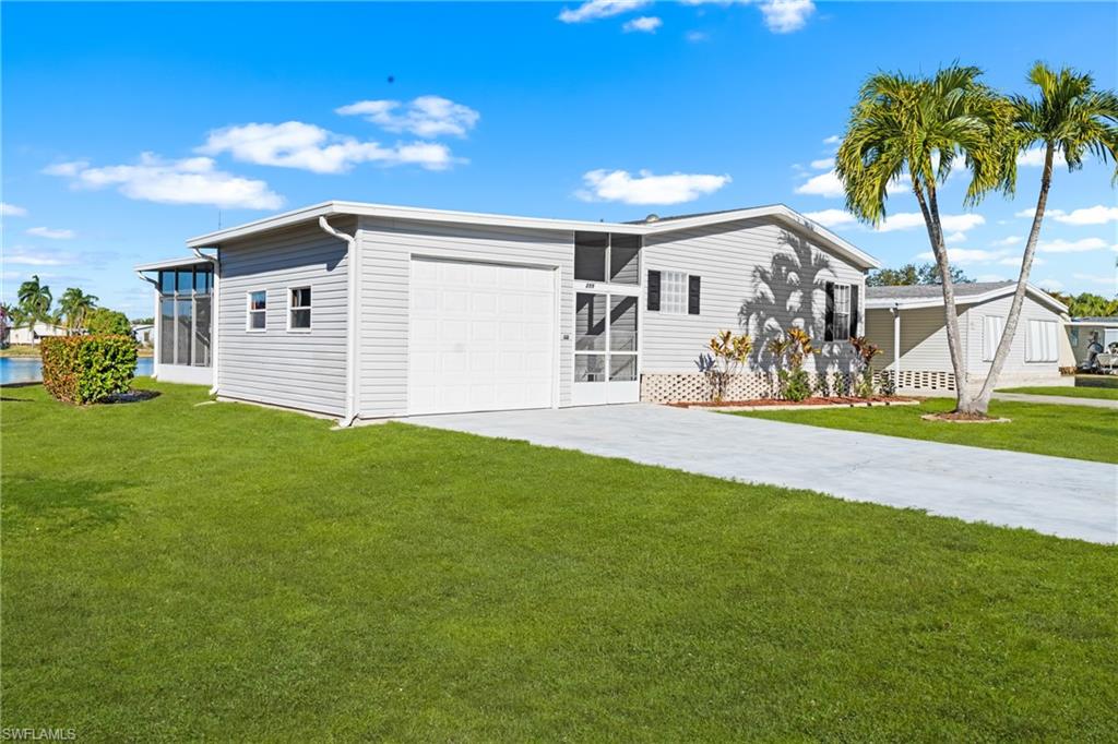 289 Riverwood Rd, Naples, FL 34114 photo