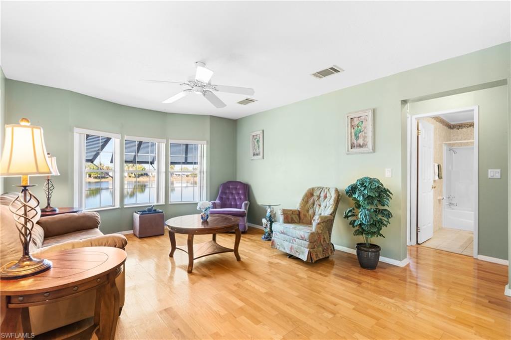 289 Riverwood Rd, Naples, FL 34114 photo