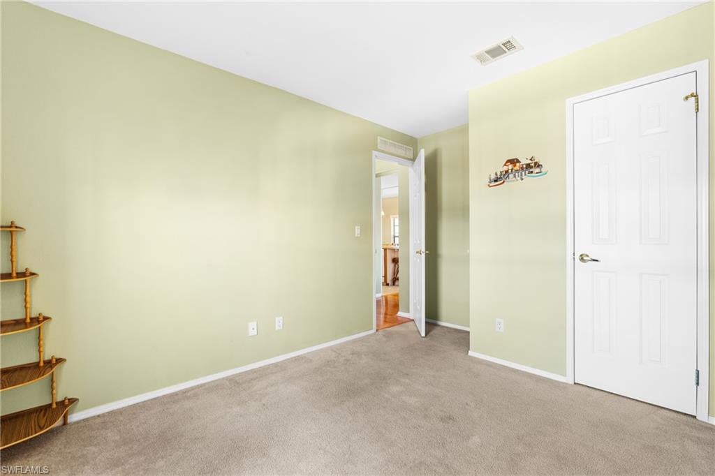 289 Riverwood Rd, Naples, FL 34114 photo