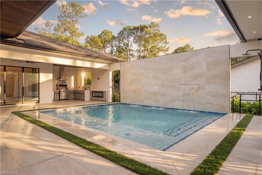 768 20 Ave, Naples, FL 34120