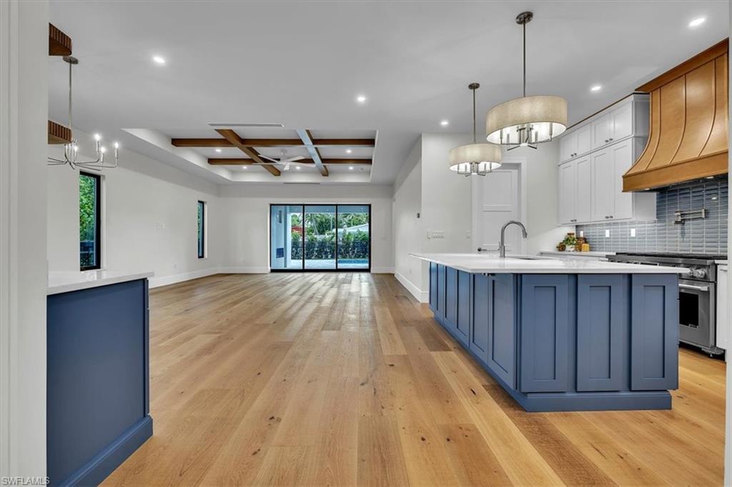 1009 29 Ave, Naples, FL 34103 photo
