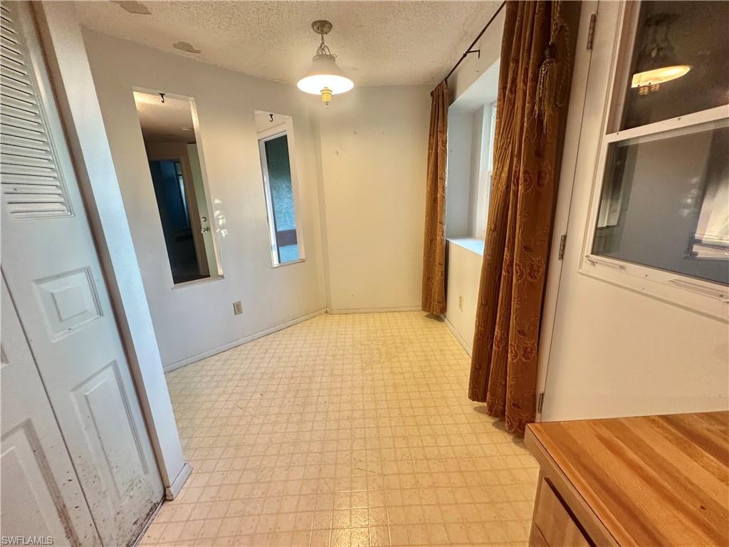 18505 Sandy Cove Dr, Fort Myers, FL 33967 photo