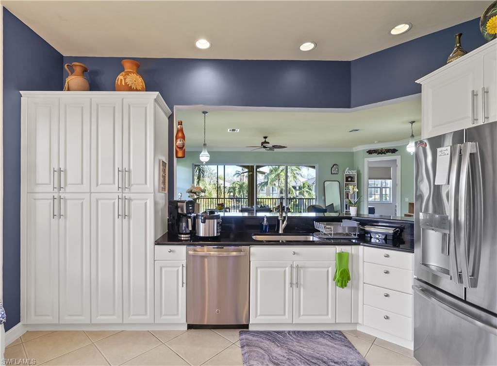 5021 Maxwell Circle # 201 Cir #3 201, Naples, FL 34105 photo
