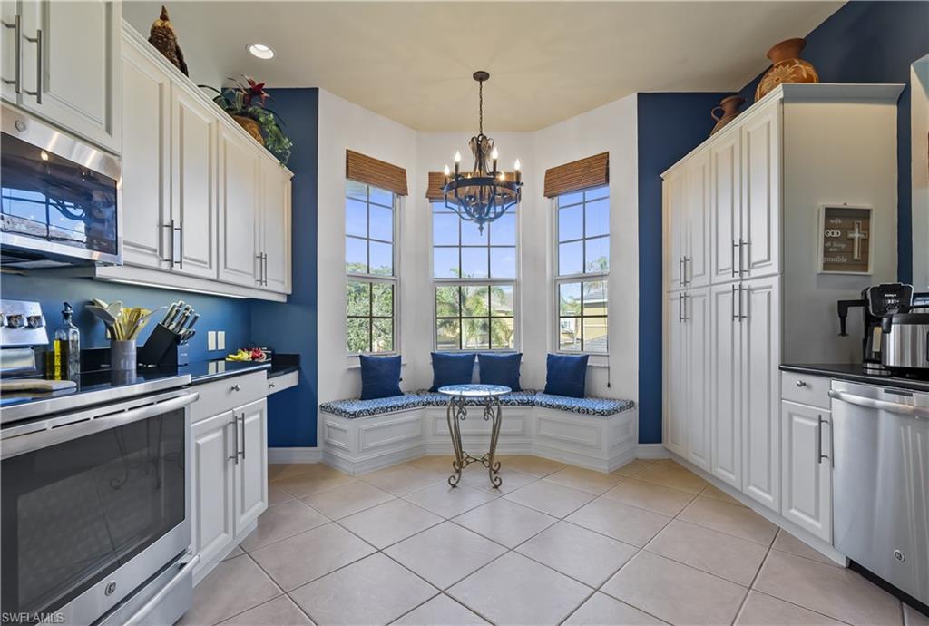 5021 Maxwell Circle # 201 Cir #3 201, Naples, FL 34105 photo