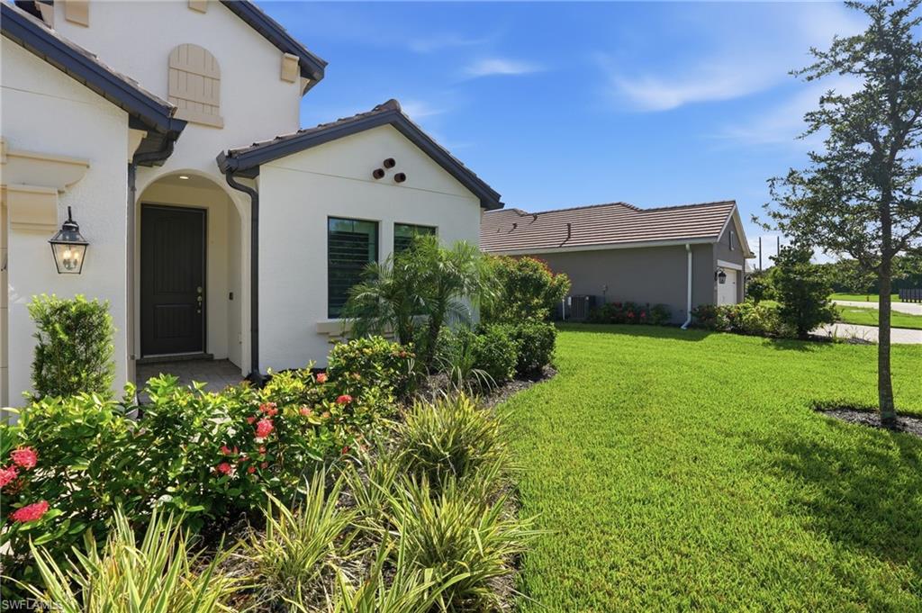 13545 Heritage Preserve Dr, Fort Myers, FL 33905 photo