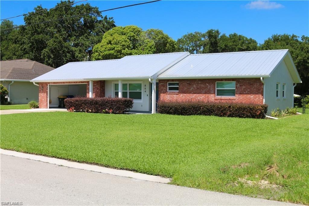 864 Peachtree Dr, Lake Placid, FL 33852 photo