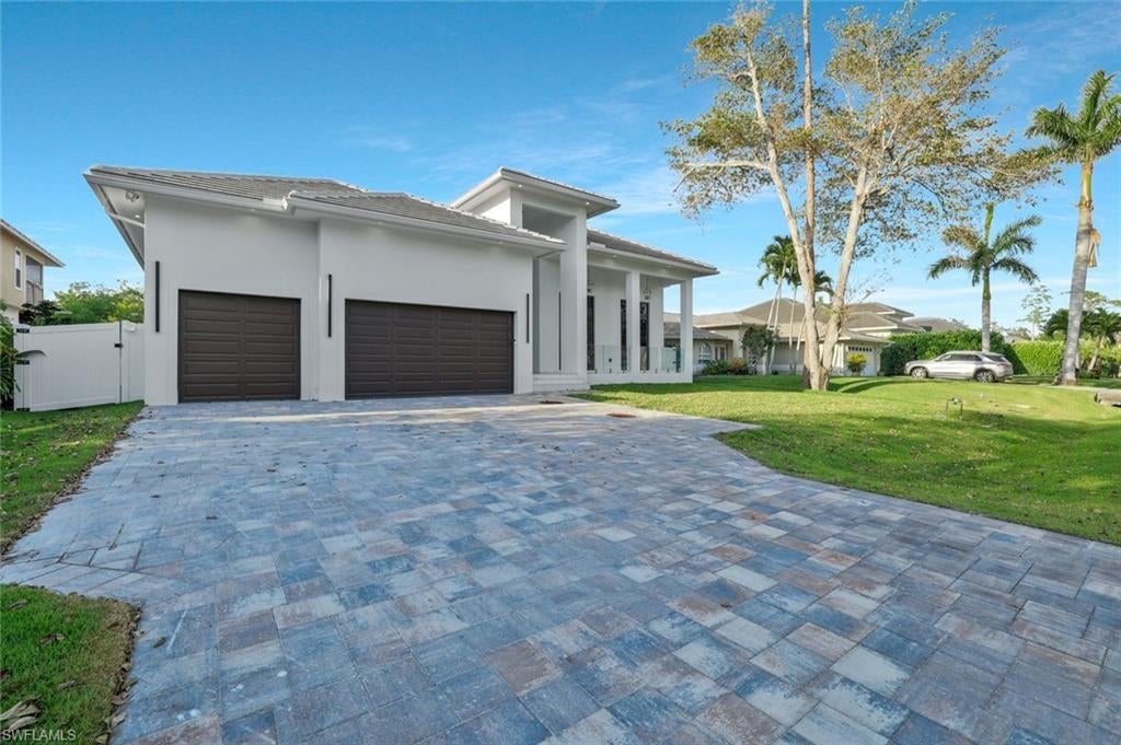 1317 Cypress Woods Dr, Naples, FL 34103 photo