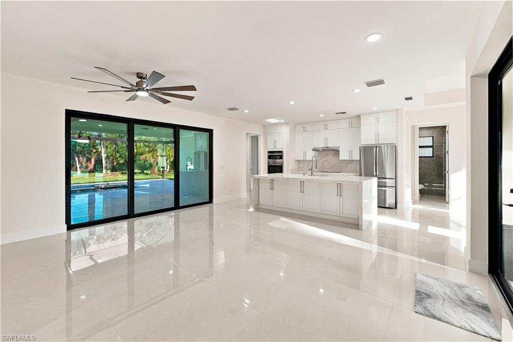 187 5 St, Naples, FL 34117 photo
