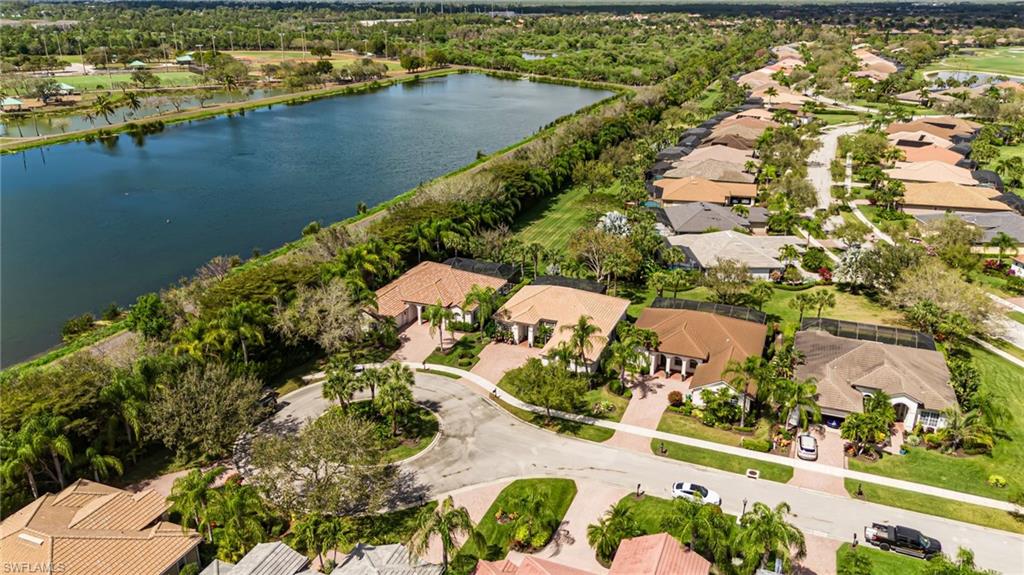 9049 Bronco Ct, Naples, FL 34113 photo