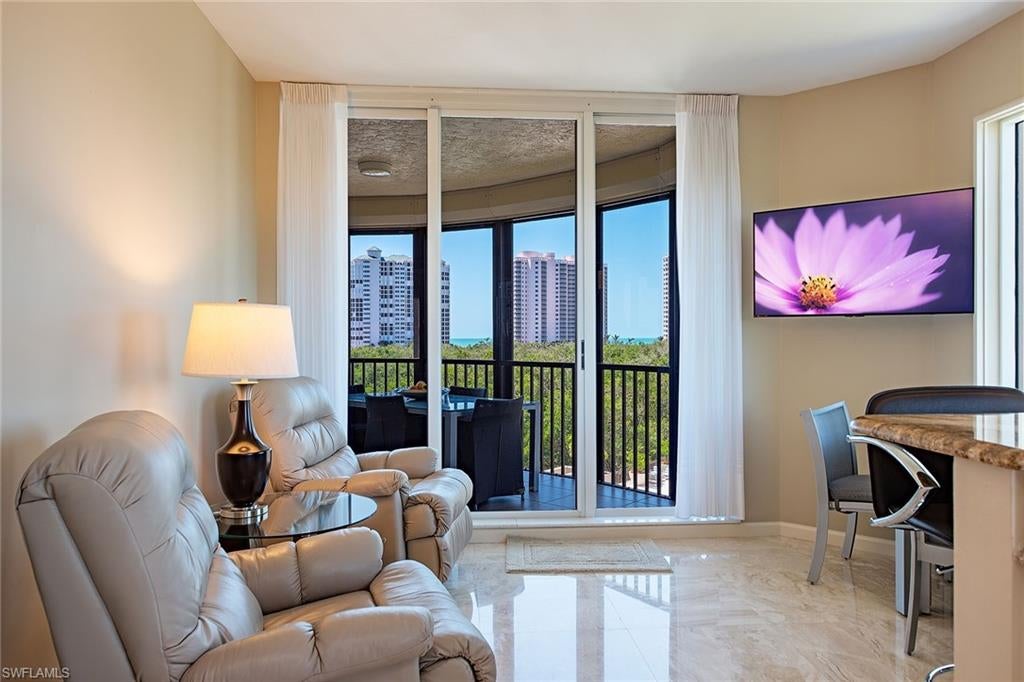 8990 Bay Colony Drive 403, Naples, FL 34108 photo