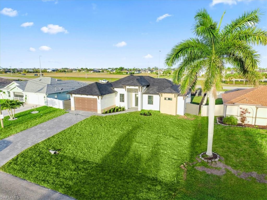1100 31 Pl, Cape Coral, FL 33993
