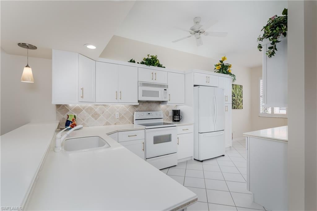 6700 Beach Resort Drive 5, Naples, FL 34114
