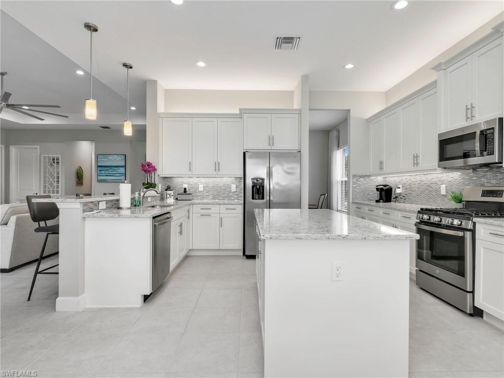 28510 Wharton Dr, Bonita Springs, FL 34135 photo