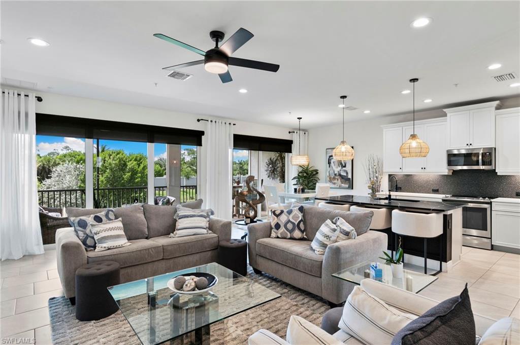 2567 Seychelles Dr #207, Naples, FL 34112 photo