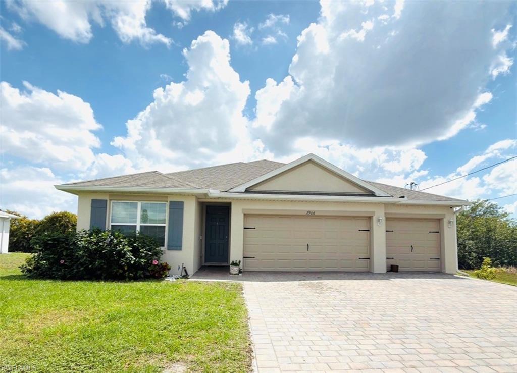 2908 9 St, Cape Coral, FL 33993