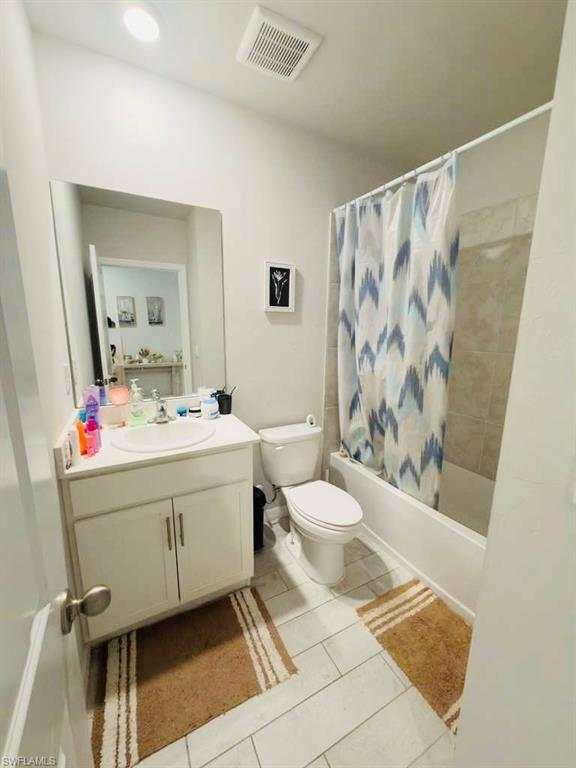 2908 NW 9 St, Cape Coral, FL 33993 photo
