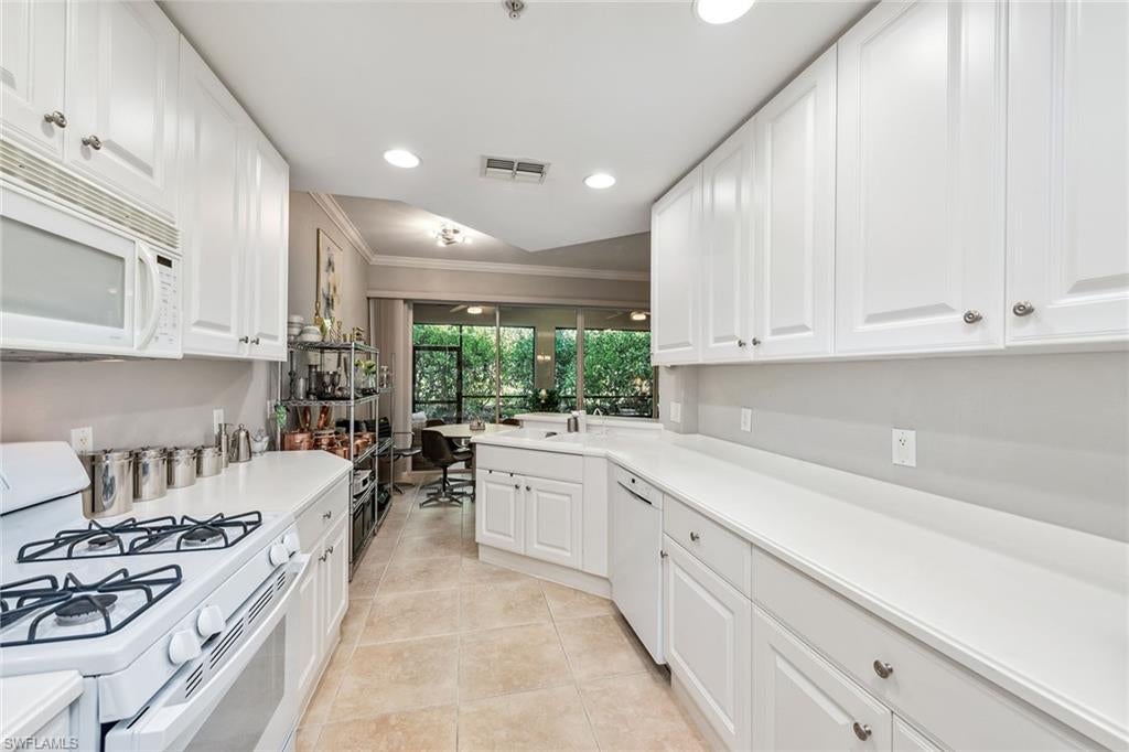 3985 Deer Crossing Ct #103, Naples, FL 34114 photo