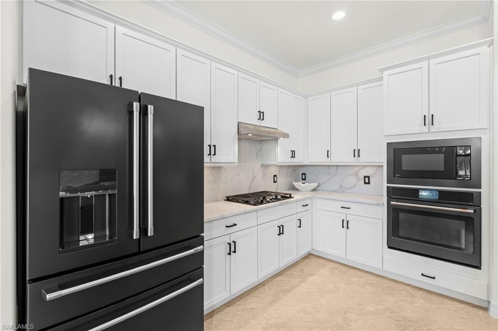 2067 Antigua Ln, Naples, FL 34120 photo