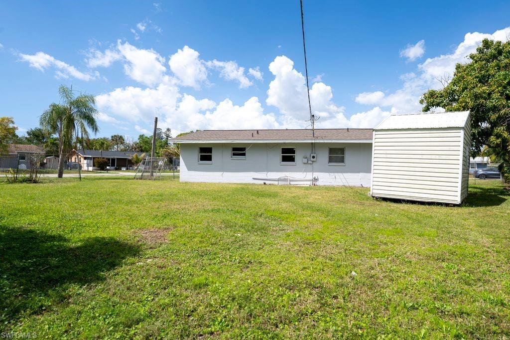 4631 New Haven Dr, Fort Myers, FL 33908 photo