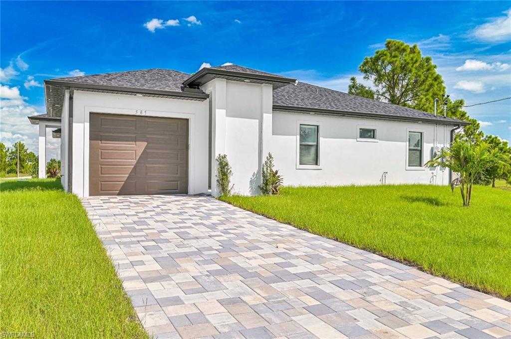 585 587 Alabama Rd, Lehigh Acres, FL 33974