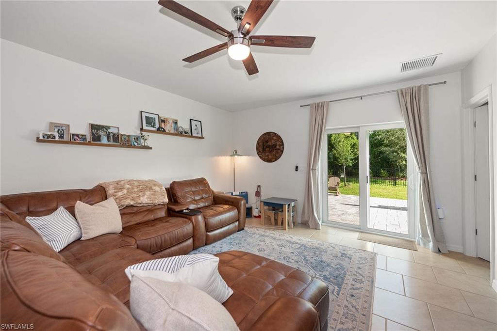 7149 Ponderosa Pine Dr, Fort Myers, FL 33966 photo