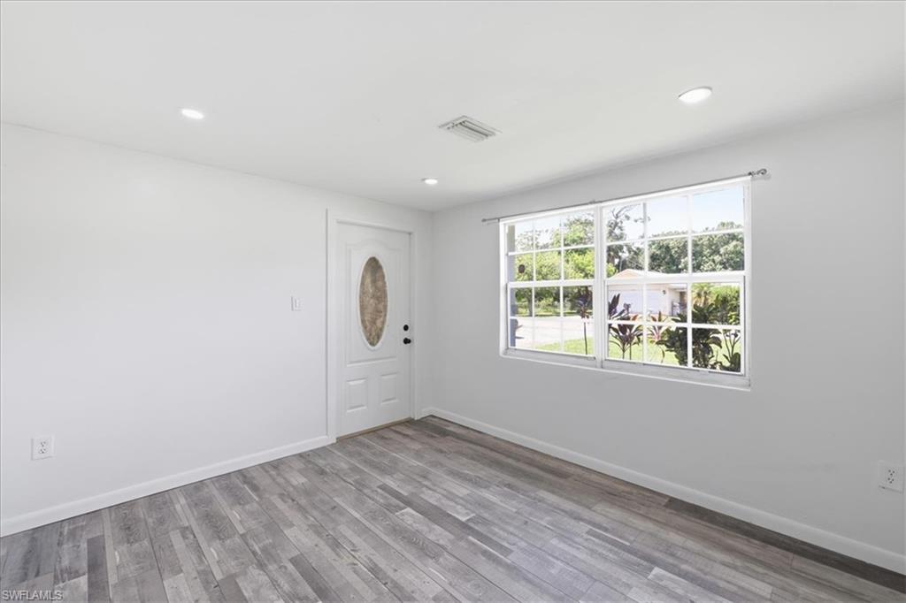 218 Poe Ave, North Fort Myers, FL 33917 photo