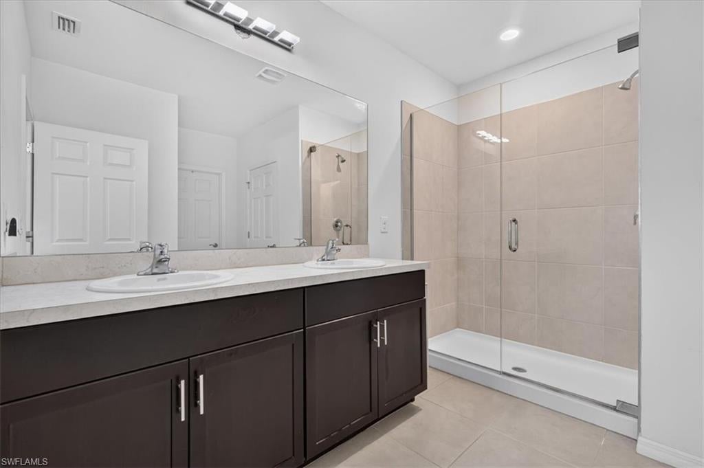5260 44 St, Naples, FL 34120 photo