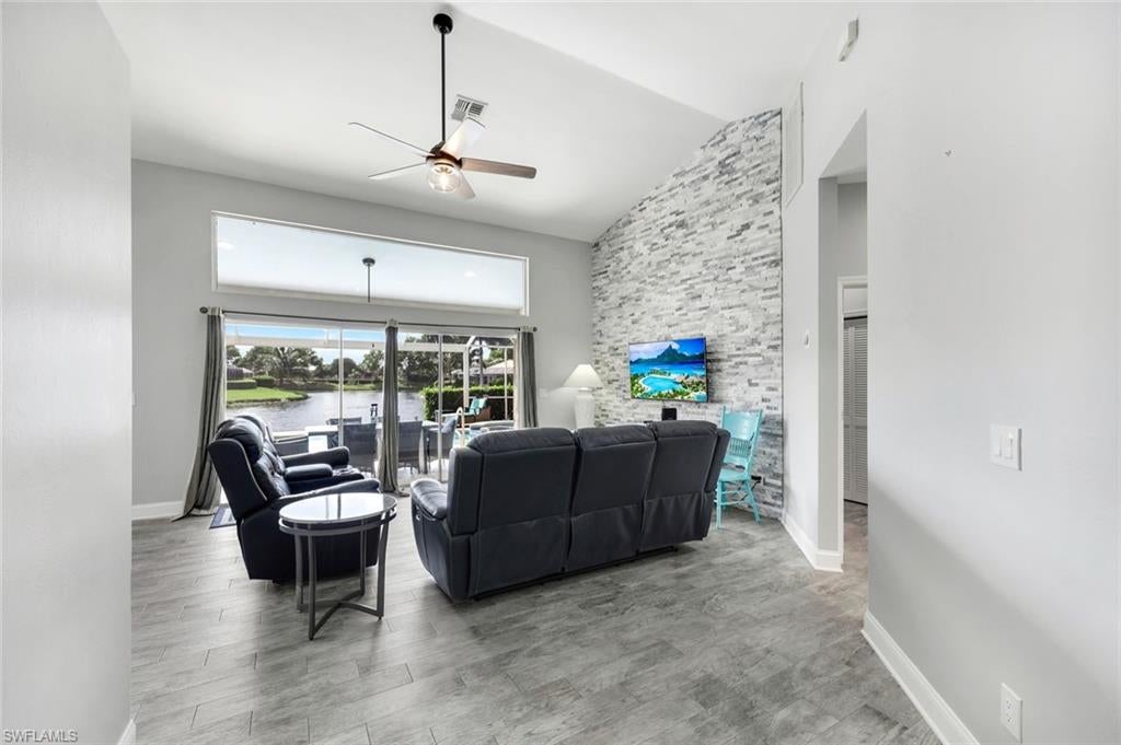 7107 Falcons Glen Blvd, Naples, FL 34113 photo